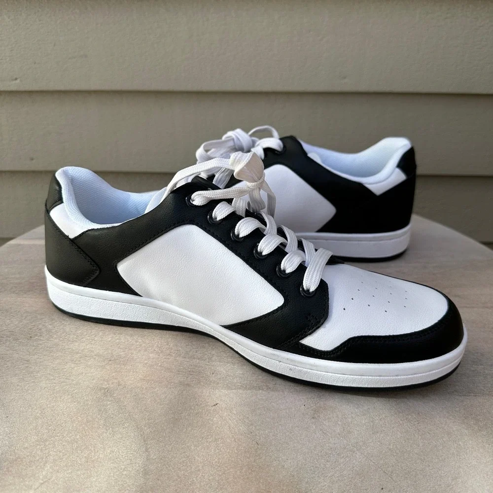 Guess Mens Low Top Sneakers Size 11 Black White Colorblock Faux Leather Shoes